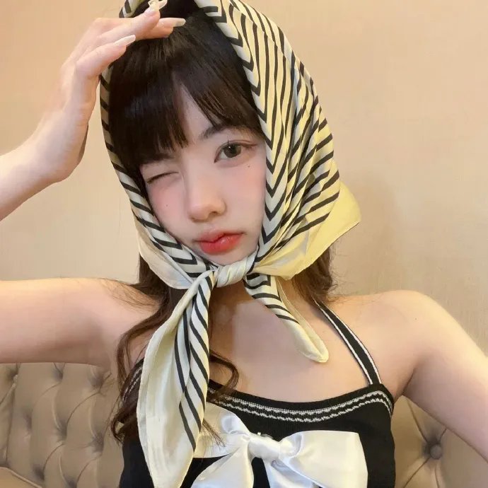 桃红女霸